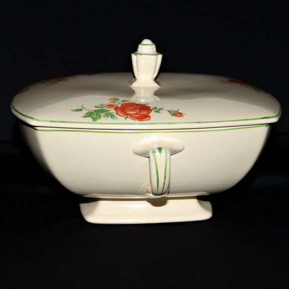 Vintage Madame Gautier Vegetable Bowl From Homer Laughlin | Footed and Lidded - Picture 7 of 8